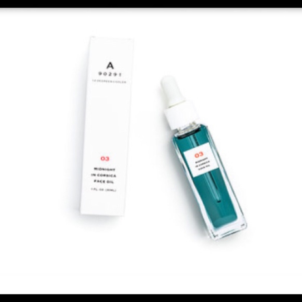 10 Degrees Cooler Midnight in Corsica Face Oil